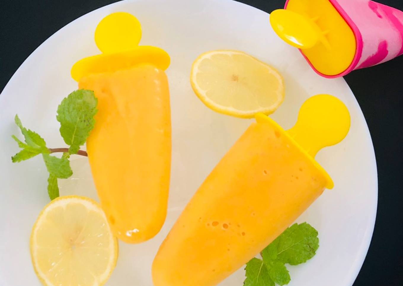 Mango popsicle