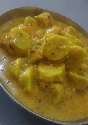 A picture of Gatte ki subji.