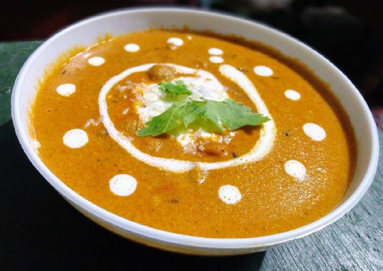 Makhni Gravy flavoured with Bechamel Sauce