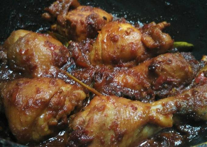 Cara Gampang Menyiapkan Ayam Bumbu Rujak yang Lezat Sekali