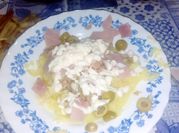Una foto de jamon con alioli