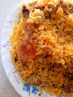 عکسی از دستور سبزی پلو با ته انداز مرغ😋