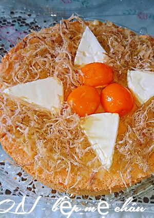 Hình của món Bánh bông lan chà bông trứng muối.