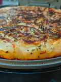 Fugazzeta en horno de pizza Cecotec