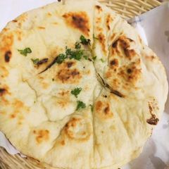 A picture of Garlic Butter Naan.