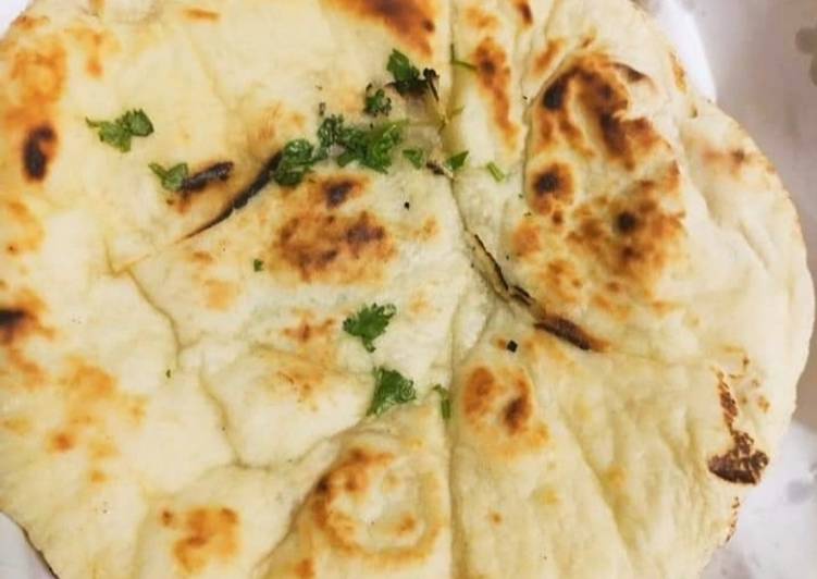 Recipe of Ultimate Garlic Butter Naan