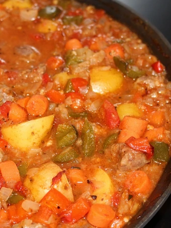 Easy Way Prepare Recipe Beef and Veggie Bake that is Can Pamper Your Tongue, Addictive}