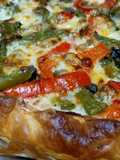 Torta salata con peperoni e provolone dolce auricchio