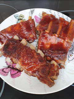 Una foto de Costillas a la barbacoa