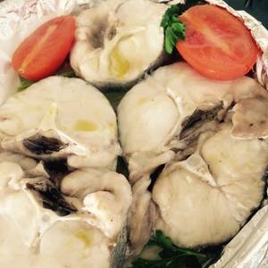 Merluza al horno en papel de aluminio