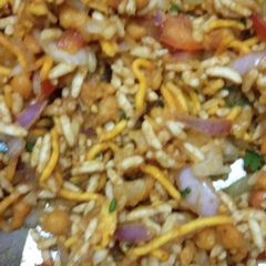 A picture of M's Bhel Puri.