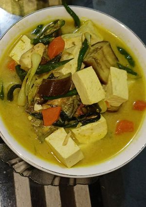 Foto resep Gulai Lemak Hijau Ikan + Sayur Campur
