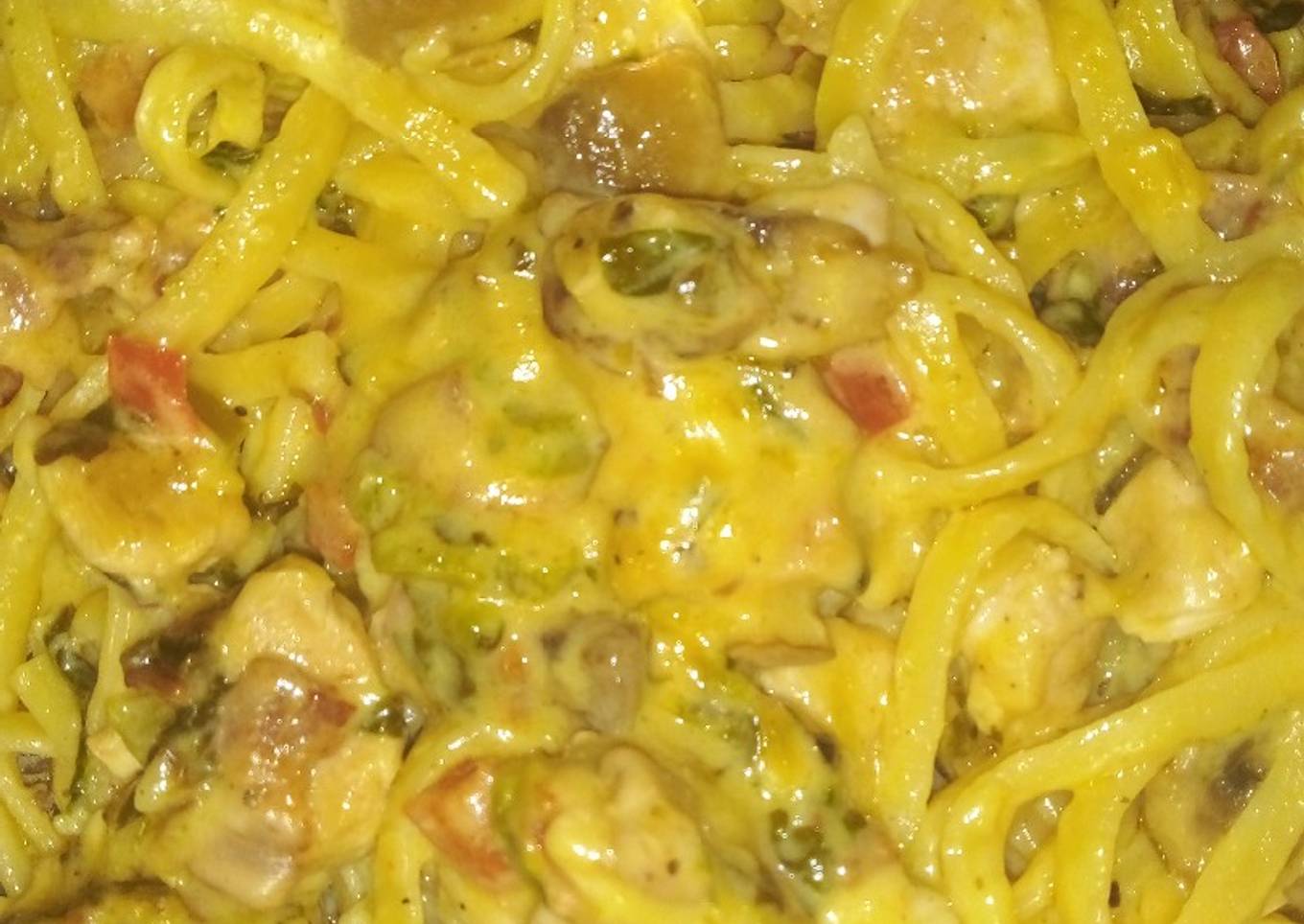 Creamy chicken alfredo