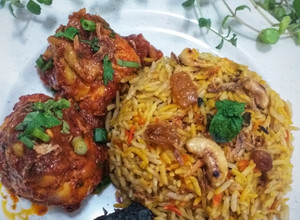 Gambar Nasi Beriani Simple & Ayam Masak Merah