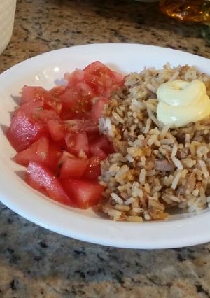 Una foto de Arroz con atún