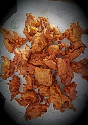 A picture of Yum yum pakodas.