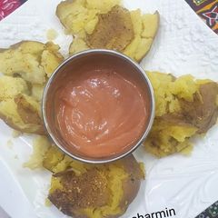 A picture of Smashed potatoes.