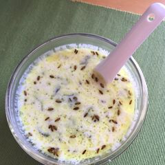 A picture of Spinach and Yogurt soup.