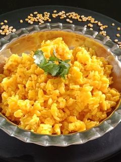 મગ ની છૂટી દાળ (Moong Chhuti Dal Recipe In Gujarati) રેસીપી મુખ્ય ફોટો