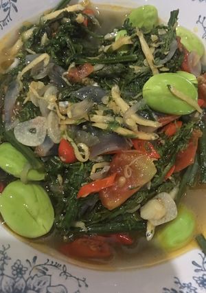 Foto resep Tumis ujung pakis