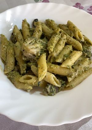 O poză a rețetei PENNE CREMOASE CU BROCCOLI 🥦.