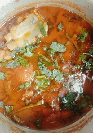 மட்டன் குழம்பு(mutton kulambu recipe in tamil) செய்முறை முக்கிய புகைப்படம்