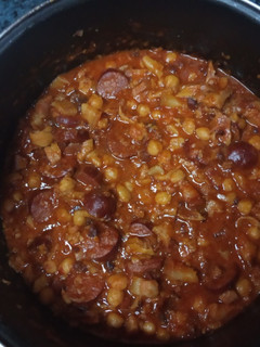Una foto de Callos de cerdo con garbanzos