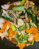 Stir fry pork with chilli & basil