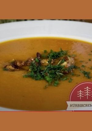 KÜRBISCREMESUPPE nach Hildegard von Bingen Rezepthauptbild
