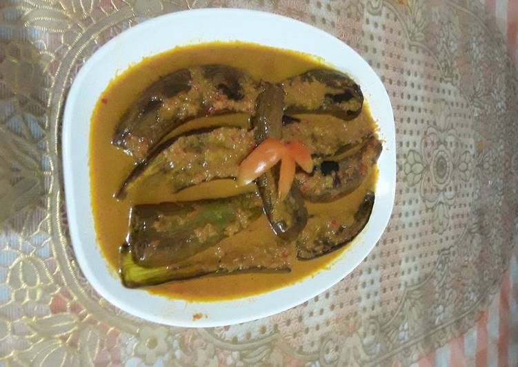 Terong ungu masak santan