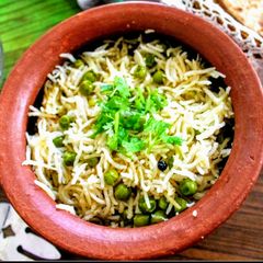 A picture of Mutter Pulao or Green Peas rice.