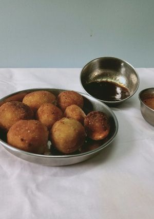उपवास कचोरी (upvas kachori recipe in marathi) रेसिपी चे मुख्य फोटो