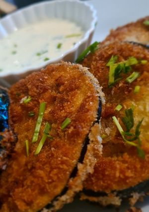 Rántott padlizsán tartármártással recept fotója