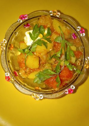 A picture of Potato And carrot veg.