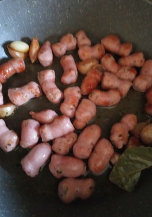 Foto principal de Salchichas de pollo con ajos