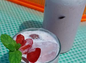Foto resep Strawberry Smoothies 🍓