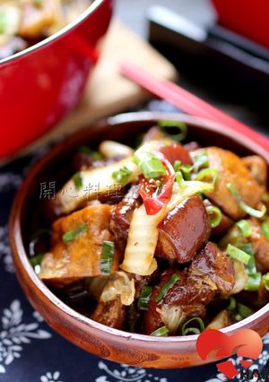 影音食譜【酸菜五花燉豆腐 】ღ開心料理 的食譜成品照片