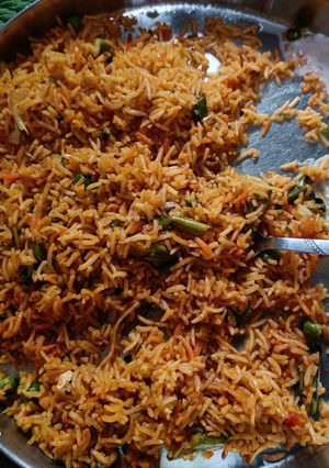 A picture of Vegetable Pulao.