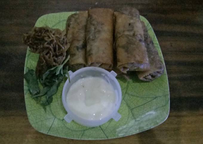 Lumpia Mie Sambel Klothok