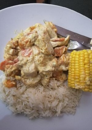 Una foto de Verduras salteadas con pollo