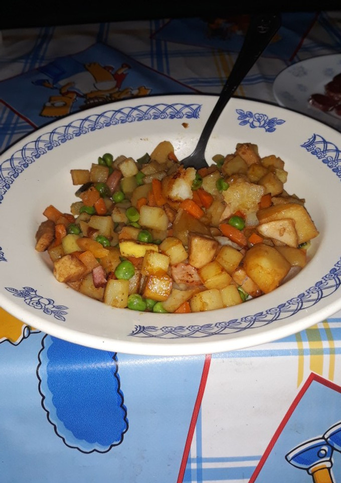 Una foto de Revuelto de patata & bacon