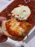 Burrata com molho de tomate