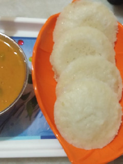 સાંભાર(sambhar recipe in gujarati) રેસીપી મુખ્ય ફોટો