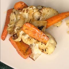 A picture of Pan Roasted Cauliflower and Carrots 🥦 🥕.