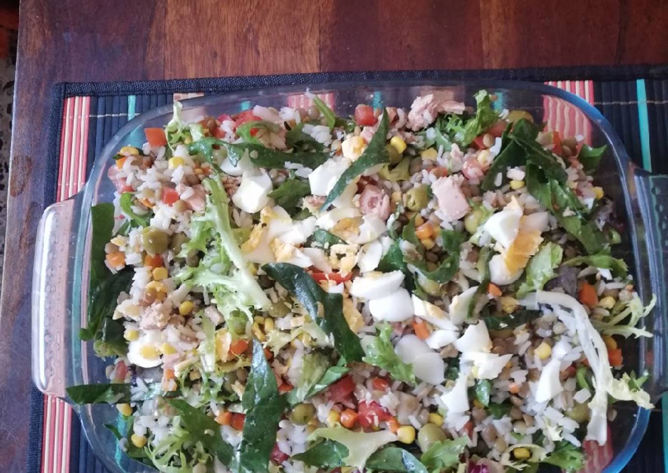 Ensalada de Lentejas con arroz y brotes tiernos