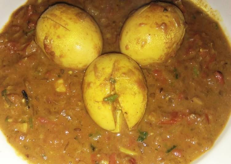 Recipe of Ultimate Classic egg curry #4weekschallenge #myfavouriteeasterdishcontest