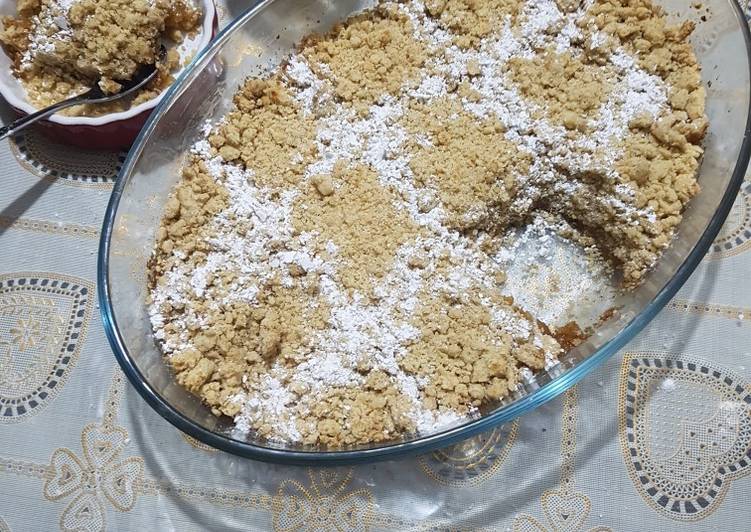 Simple Way to Prepare Homemade Apple crumble