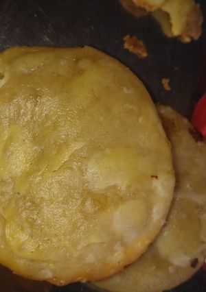 आलू भरी कचौड़ी रेसिपी मुख्य फोटो