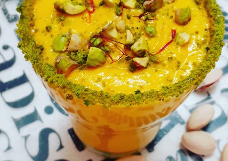 Recipe of Yummy Mango flavored kesar pista shrikhand