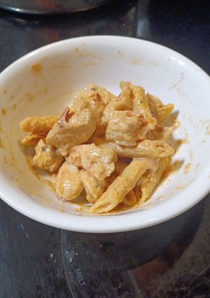 A picture of Cheesy Chipotle Chicken Penne.